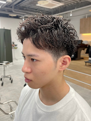 LUVISM 名駅店【ラヴィズム】×スタイル