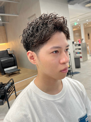 LUVISM 名駅店【ラヴィズム】×スタイル