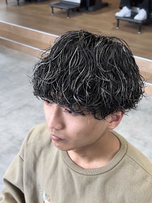 LUVISM 名駅店【ラヴィズム】×スタイル