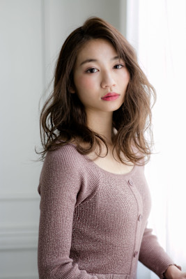 大人かわいいミディアム