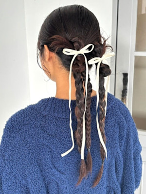 ヘアセット リボンアレンジ ツイン三つ編み 結婚式