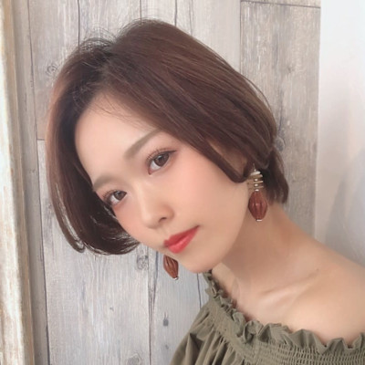 かきあげショートボブ