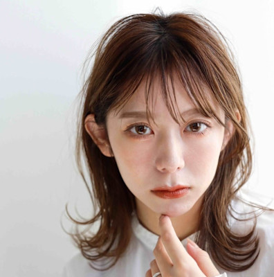 外ハネミディー