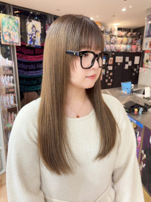 ミルクティーベージュ　ハイトーン　ケアブリーチ　髪質改善TR