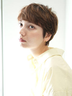 くびれショート・ボブ/丸顔/前髪あり/絶壁解消/40代