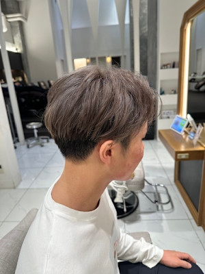 グレージュカラー