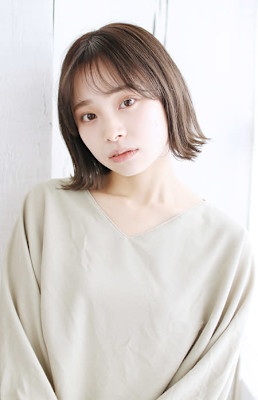 外はねショート/ショートボブ/顔周りカット