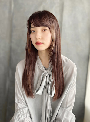 レイヤーカット/ストレート/縮毛矯正