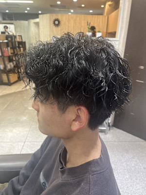 メンズ　ツイストスパイラルパーマ