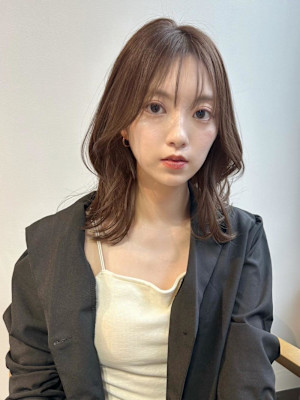 シースルーバング　くびれヘア　韓国ヘア　ナチュラルブラウン