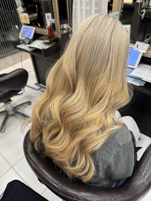 ミルクティーブロンド【錦糸町北口】/ anri