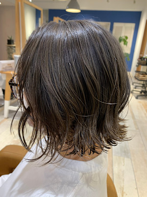 グレージュカラー