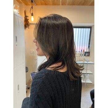 オリーブグレージュ【下石　怜子】