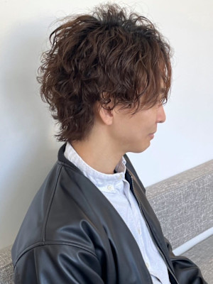 スパイラルパーマ ブラウン ウルフカット メンズパーマ