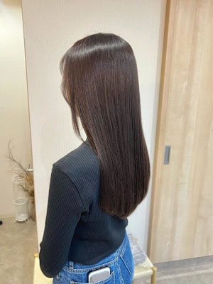 くすみブラウン