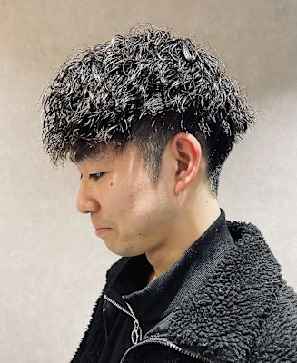 20代30代☆ショートツイストスパイラルパーマ♪