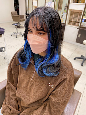 インナーカラー　ロカビリーブルー