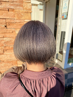 ダブルカラー　ミルクティーグレージュ