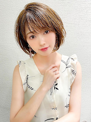 美髪大人ショート丸みマッシュショートイメチェン分け目なし