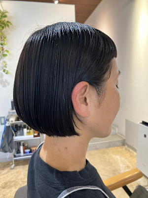 ショートボブ
