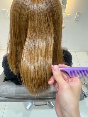髪質改善ヘアカラー