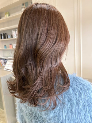 髪質改善カラー ラテベージュ ゆる巻きアレンジ ベージュ系