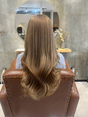 Noele hair atelier×スタイル