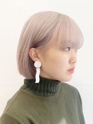 美髪似合わせカットワイドバング外ハネボブ小顔イメチェン