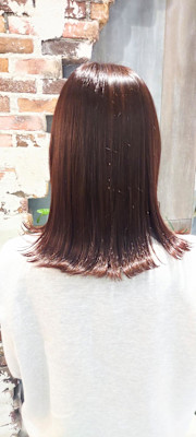 ほんのりボルドーブラウン