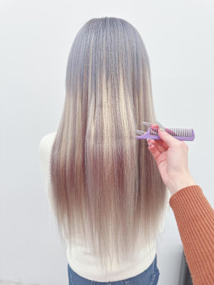 色落ちも可愛く！ハイトーンロング！