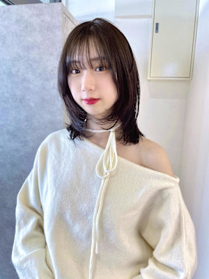 顔まわりカット/レイヤーカット/ミディアム/韓国ヘア