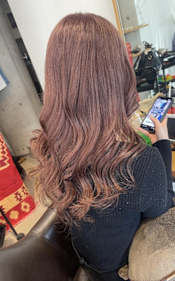 艶髪×ピンクブラウン×ローレイヤー