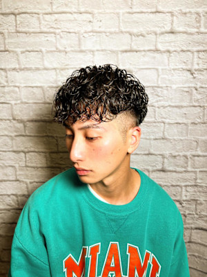 スペインカール×ショートスタイル