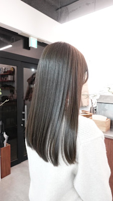 透明感オリーブブラウン