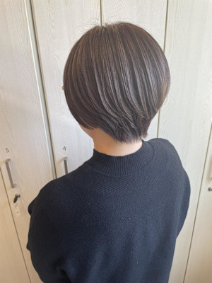 ショートスタイル/白髪ぼかし/ハイライト