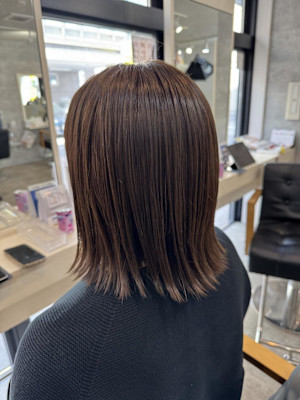 外ハネベージュカラー