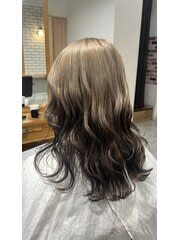 ＊ルーツカラー