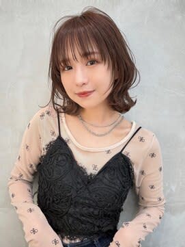 ミディアムウルフ　ネオウルフ　ボブウルフ　ウルフカット