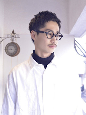 アップバング/ツーブロック/ベリーショート