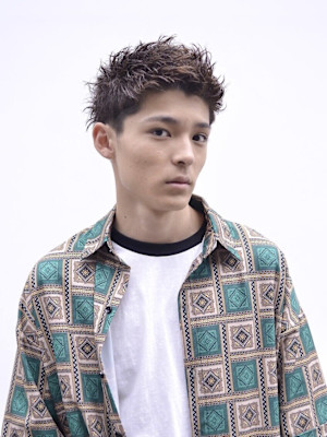 アップバング/スパイキーショート