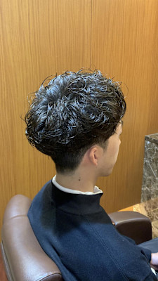 メンズパーマ　ツーブロック