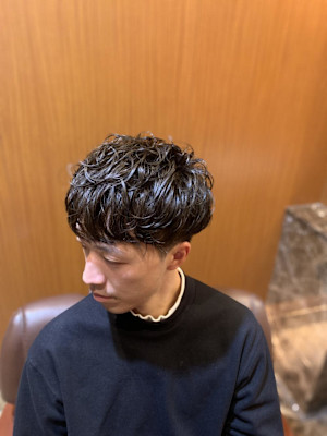メンズパーマ　ツーブロック