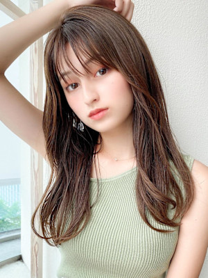 イメチェンロングレイヤー顔周りレイヤー後れ毛小顔カット美髪