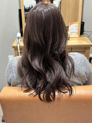 ラベンダーグレーブラウン