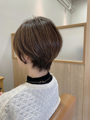 大人ショートスタイル