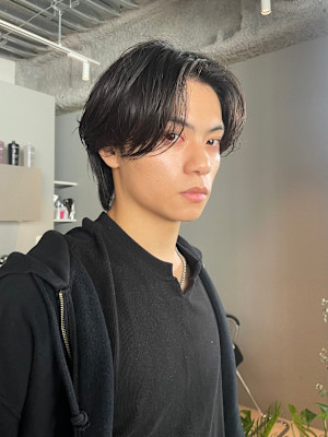 メンズナチュラルセンターパート【ニュアンス・毛流れ】