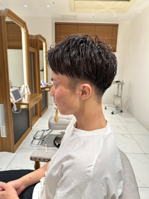 日々のお疲れにはヘッドスパを