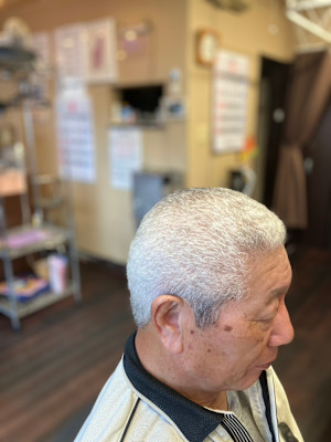 理容室 HAIR HANDS（札幌市東区）