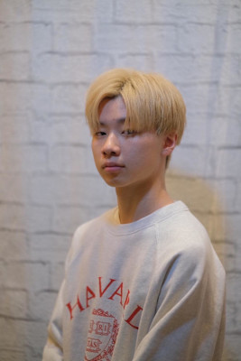 ツーブロック刈り上げセンターパート