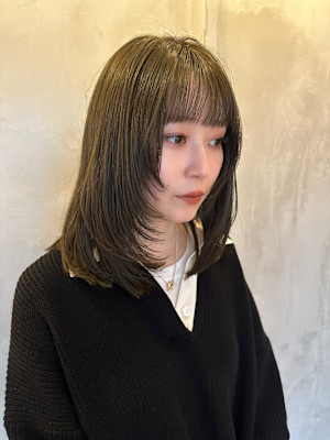 池袋 イルミナカラー 透明感 フェイスレイヤー ミディアム♪